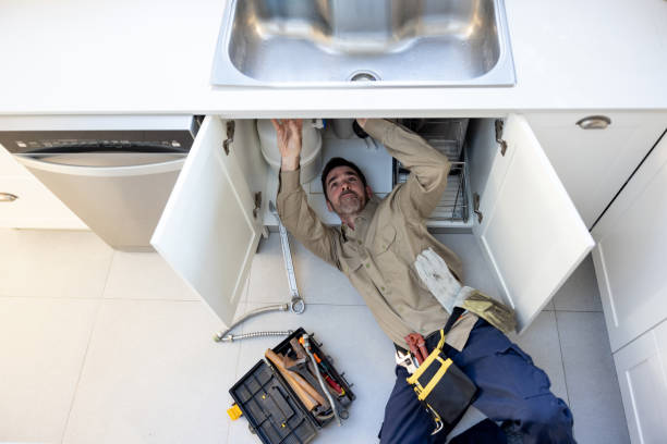 Best Clogged Drain Plumber  in Lawrence, KS